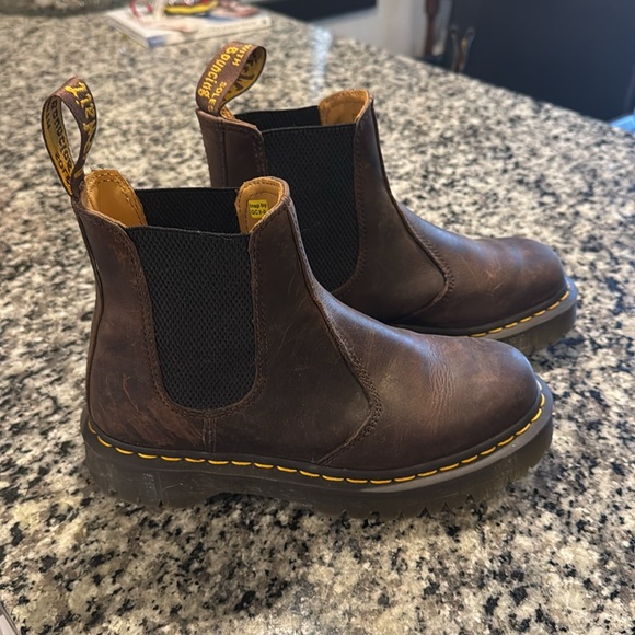 Dr. Martens 2976 Bex Chelsea Boot size 8 39 - Picture 3 of 6